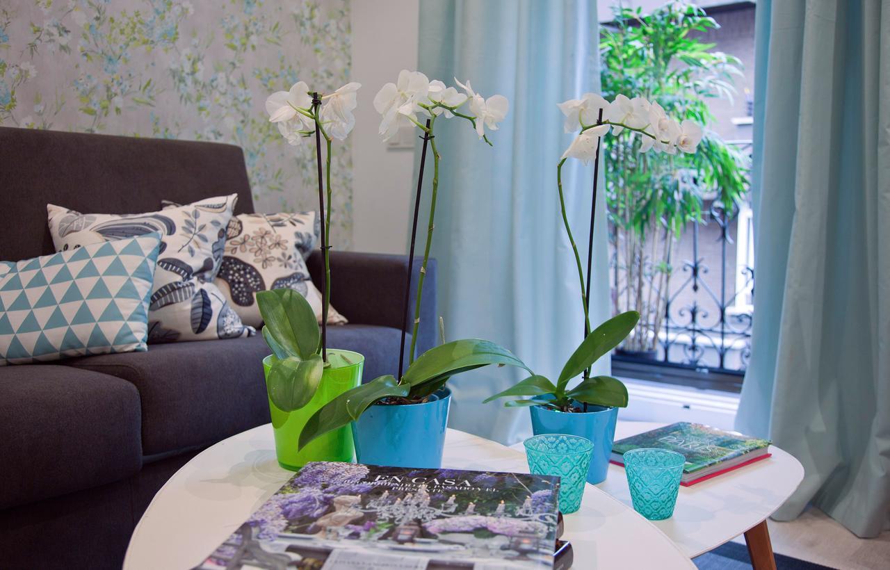 Feelathome Madrid Suites Apartments Ngoại thất bức ảnh