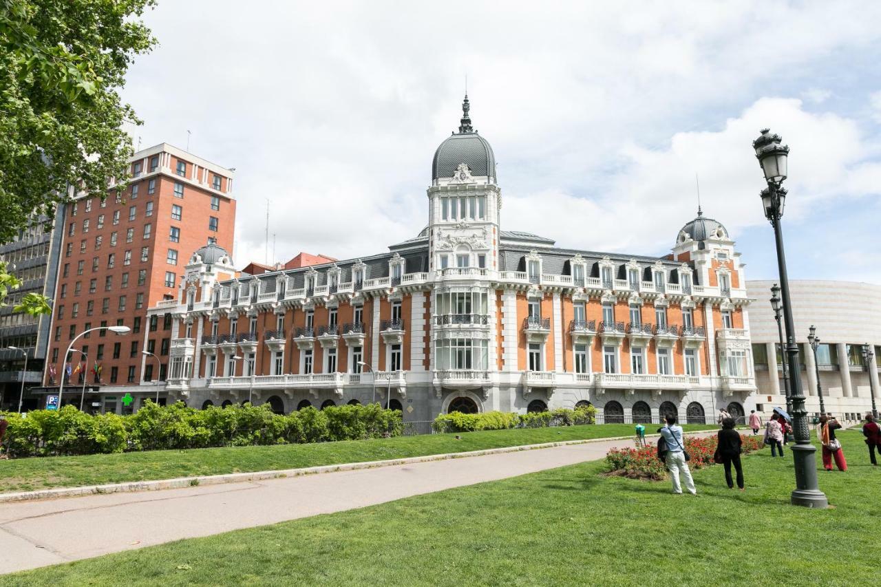Feelathome Madrid Suites Apartments Ngoại thất bức ảnh